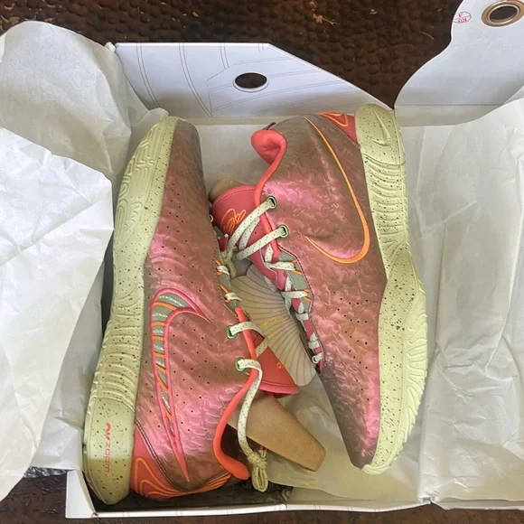 Lebron XX1- size 13